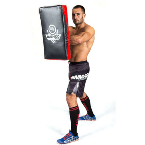 Large Training Kick Shield BUSHIDO T62 XL - DBX-T62C