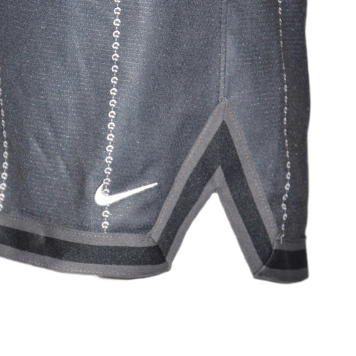 Nike DNA Seasonal 10 Inch Shorts - DQ6087-010