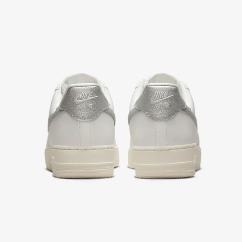 Women's Shoes Nike Air Force 1 Low - DJ9945-700