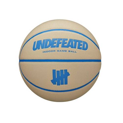 Set to Basketball Portable Stand OneTeam + Wilson x Undefeated Ball