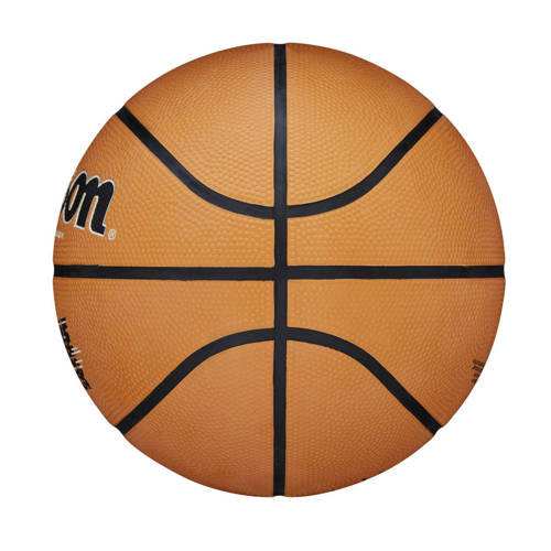 Wilson Game Breaker Outdoor Basketball - WTB0050-07 + Pump