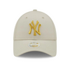 New Era 9FORTY MLB NY New York Yankees Metallic Logo Cream Adjustable Cap - 60222491