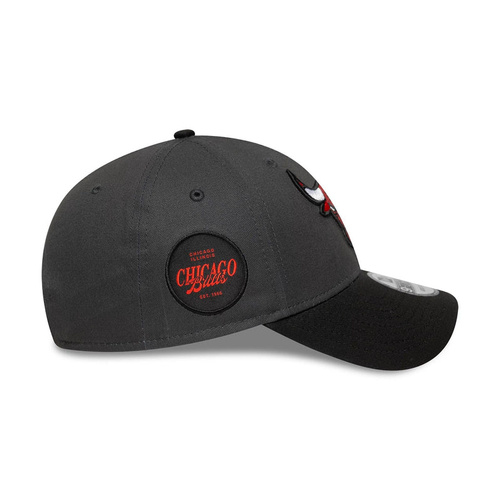 Czapka z daszkiem New Era 9FORTY NBA Chicago Bulls Sidepatch Charcoal - 60758984