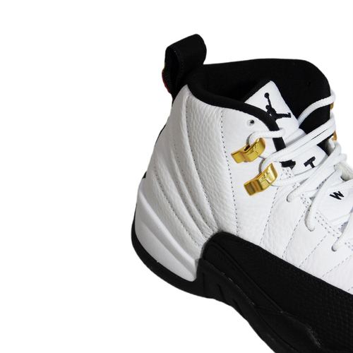 Men's shoes Air Jordan 12 Retro „Taxi” - CT8013-117