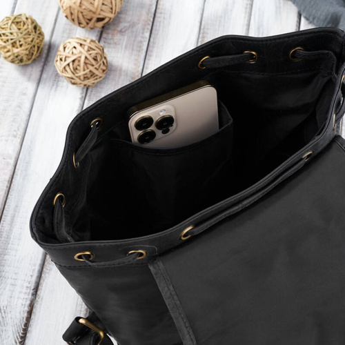 Women's leather backpack Paolo Peruzzi Vintage Black - T-16-BL