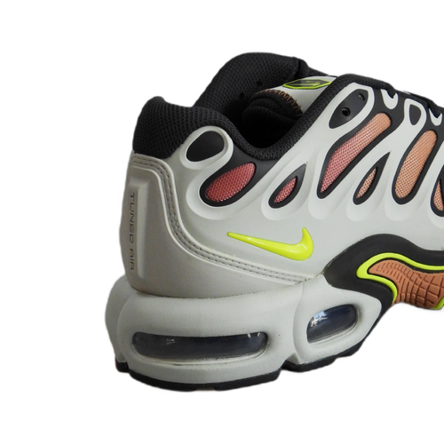 Nike Air Max Plus Drift Men's Shoes Light Silver/Dark Smoke Grey/Amber Brown/Volt - FD4290-009