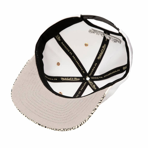 Mitchell & Ness Chicago Bulls White/Elephant Snapback