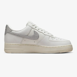 Damskie buty sportowe Nike Air Force 1 Low 'Silver Swoosh - DQ7569-100